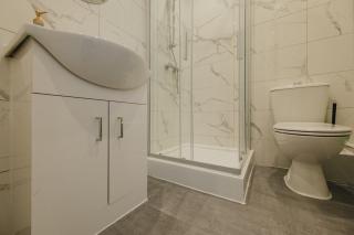 The Brighton Residence - Boutique Stay in Cotham - 6