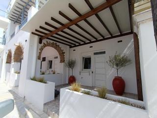 Tinos Summer Vibes Studios 3 - 7