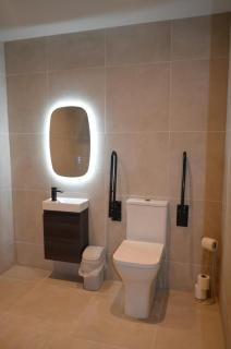 Afan Valley Aparthotel - Room 5 with Kitchenette & Fast Wi-Fi and Contractors Welcome - 7
