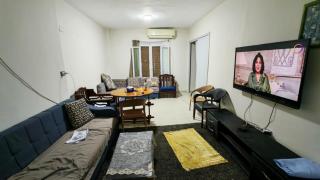 شقة الهنا 0512 للايجار مصيف قرية النورس الاسماعيلية طريق البلاجات - 0