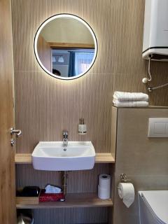 Golden Wood Apartments - 3