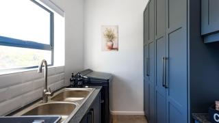 LNR - Olive House - 5