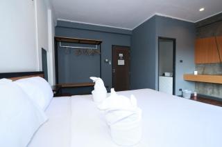 No 9 Hostel and Cafe - 1