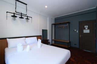 No 9 Hostel and Cafe - 2