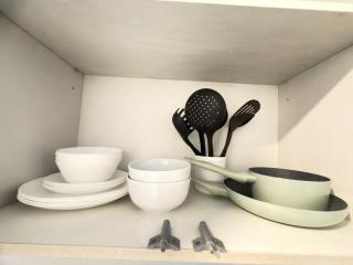 AHM Living Stylish Studio Pool Gym Netflix - 0