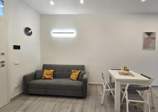 Smart House - Appartamento moderno a Prato con ingresso indipendente, 25min da Firenze - 2