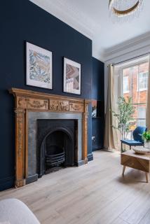 Stylish First Floor Apartment - Sleeps 4 - 2