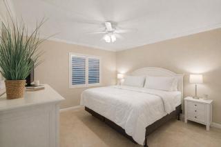 Waterfront Island Oasis! Heated Pool with Stunning View & 2 Full Bath - 5