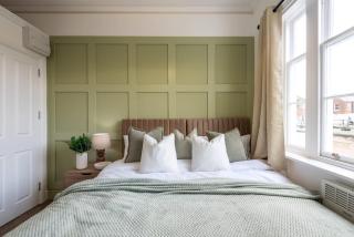 1-Bed Apartment Central Hull Bright & Spacious - 1