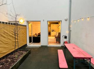 Stylisch Wohnen mit Innenhof in der Südstadt - 9