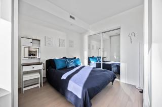 FIFA World Cup Stay Skyline Condo Downtown Toronto - 7