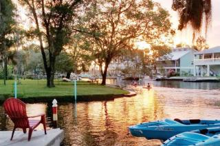 Bigfoot's Bungalow: Enjoy Clear Main River Waters - 9