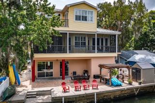Bigfoot's Bungalow: Enjoy Clear Main River Waters - 6