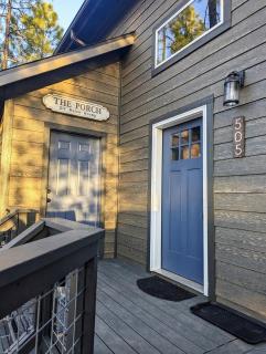 Perfect Pair 2 New Homes, Large Groups, Close By - 1