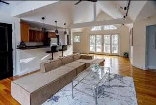 GorgeousWestwood - 7