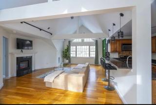 GorgeousWestwood - 9