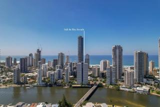 Salt & Sky Arcade - Sleeps 12 - 3