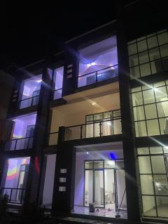 KIGALI GOLDEN VILLA RESORTs WITH SWIMMING POOL - 7