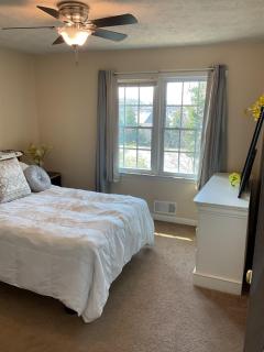 Comfortable room in a Cottage style Home - 3
