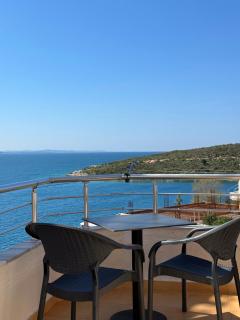 Marina Seaside Apartments - 2