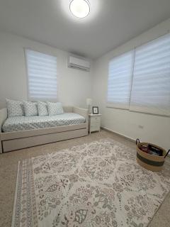 StayDelRom Cozy 3BR Home 8 Min to Airport 5 to Mall of San Juan 2 to Restaurants - 2