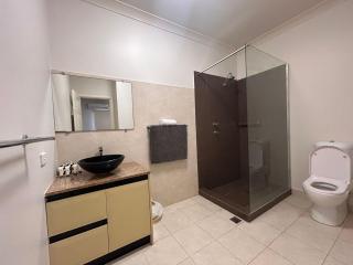 Little Bay - Unit 49 seafront estate - 3