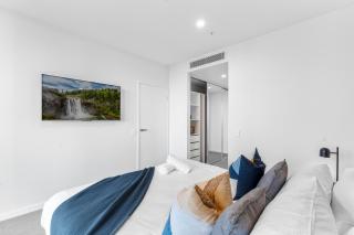 Broadbeach Ocean View Luxury Residences - The Signature - 1