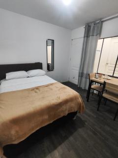 Cómoda habitación con baño privado cerca a Larcomar - 4