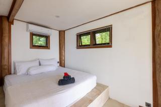 Baha Baha Villa Sailo Hts Mentawai Hollow Trees - 4