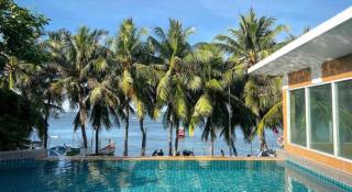 Nana Chat Bangsaen Hotel - 9