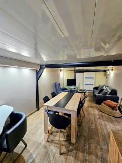 Studio cosy indépendant avec terrasse et buanderie - 7