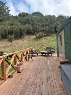 Alpaca Farm Retreat - Peaceful Rural Escape - 4