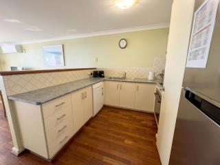 98 Steps To The Beach - Retreat with Pool Access - 5