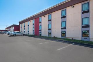 Quality Inn Near Pimlico Racetrack - 9