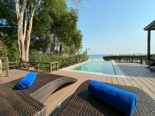 Samed Amoris Resort & Pool Villas - 1