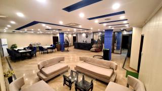 Hotel-5 Rivers Premium - Near Allama Iqbal International Airport - 1