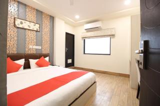 Collection O Vijay Palace - 3