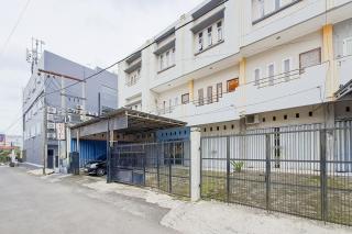 RedDoorz at Arca Hostel Lampung - 6