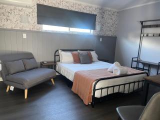 Glenlyon Lodge - Gladstone - 7