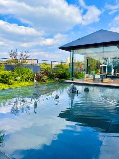Terra Art Hotel with Rooftop Zen Garden, Veggie Dining,Pick-up service,English speaking,Free Laundry - 6