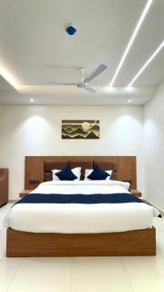 Hotel Parv Vilas - 4