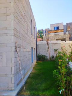 Triplex Bitez Villa - Shared Pool, Terrace & Guest Suite - 4