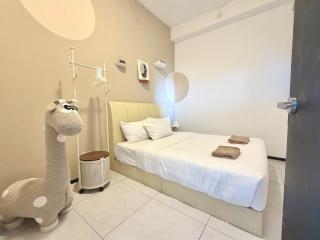 Urban Suites #Soft creamy #Infinity Pool #local neighbourhood #4pax #2BR 2bath #2Queen #Quality well maintained #Private host - 4