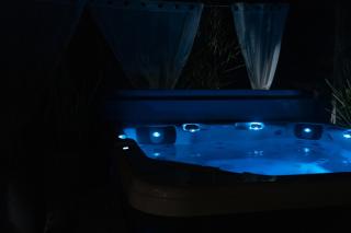 Ô85 - Cottage & Jacuzzi - 2