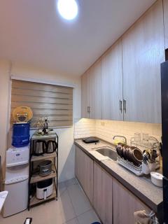 Balay Aero Suites 4BR- near Davao Airport - 1