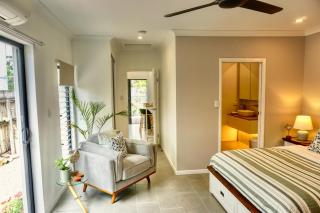 Luxury Suites Palm Cove - 5