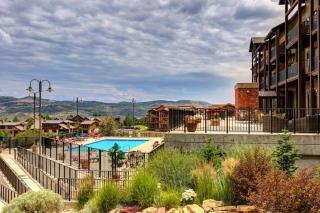 Newly renovated 2nd floor condo with pool hot tub and in home laundry - 9