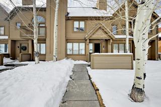 Walk to Deer Valley Open-Concept Townhome with Luxe All-Suite Layout - 7