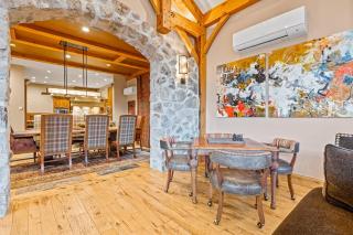 Luxury lodge with hot tub sauna game room movie room & Deer Valley views - 1