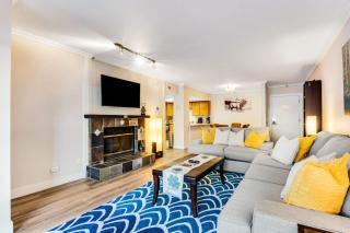 Adventure condo near skiing with hot tub & sauna - block from the lift - 4